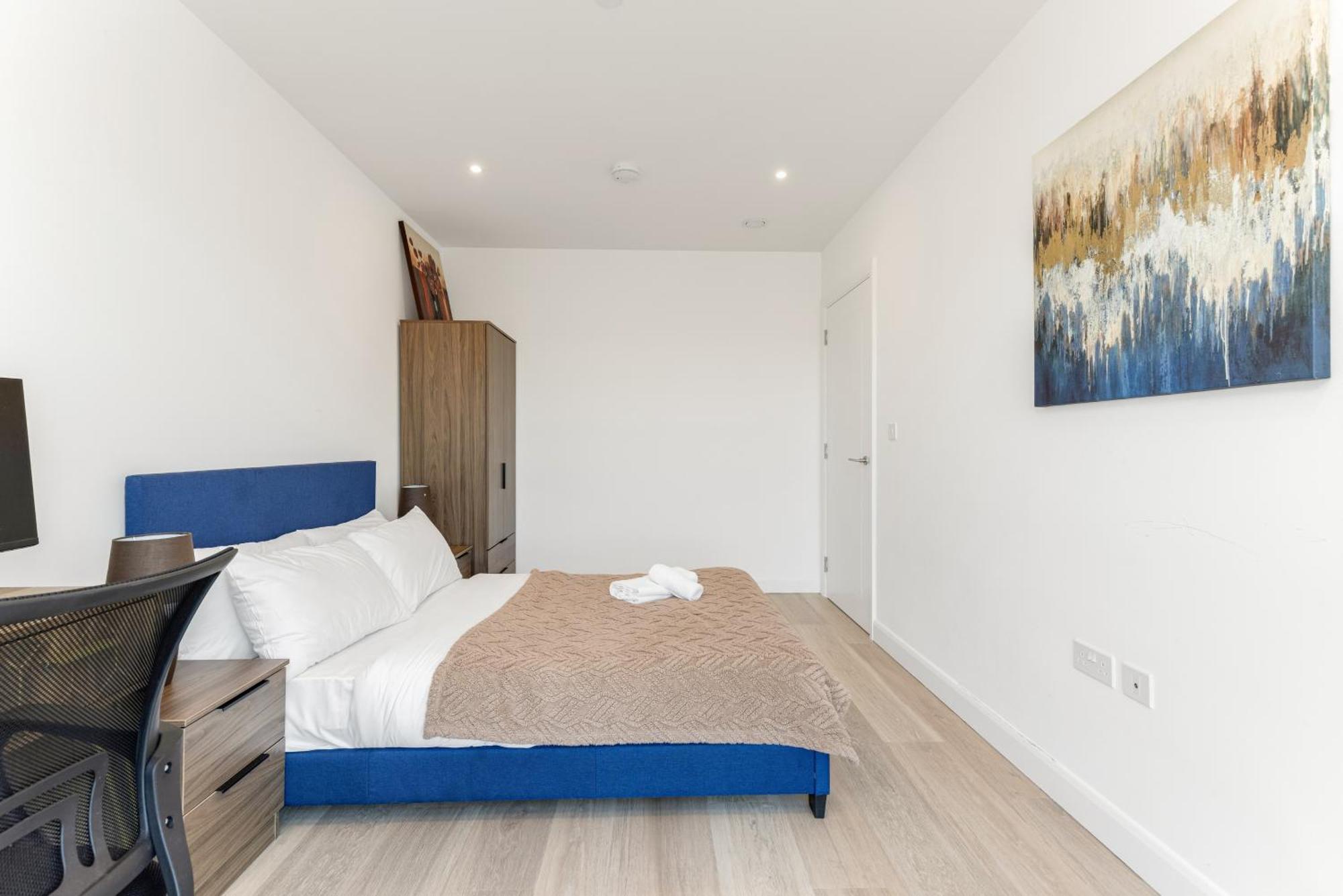 Urban Luxe Retreat Apartment Лондон Екстериор снимка
